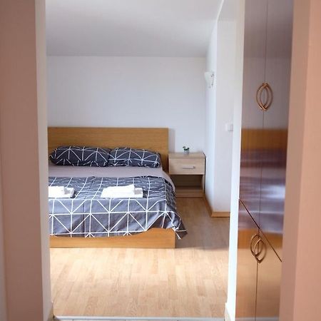 Teo Apartamento Podgorica Exterior foto
