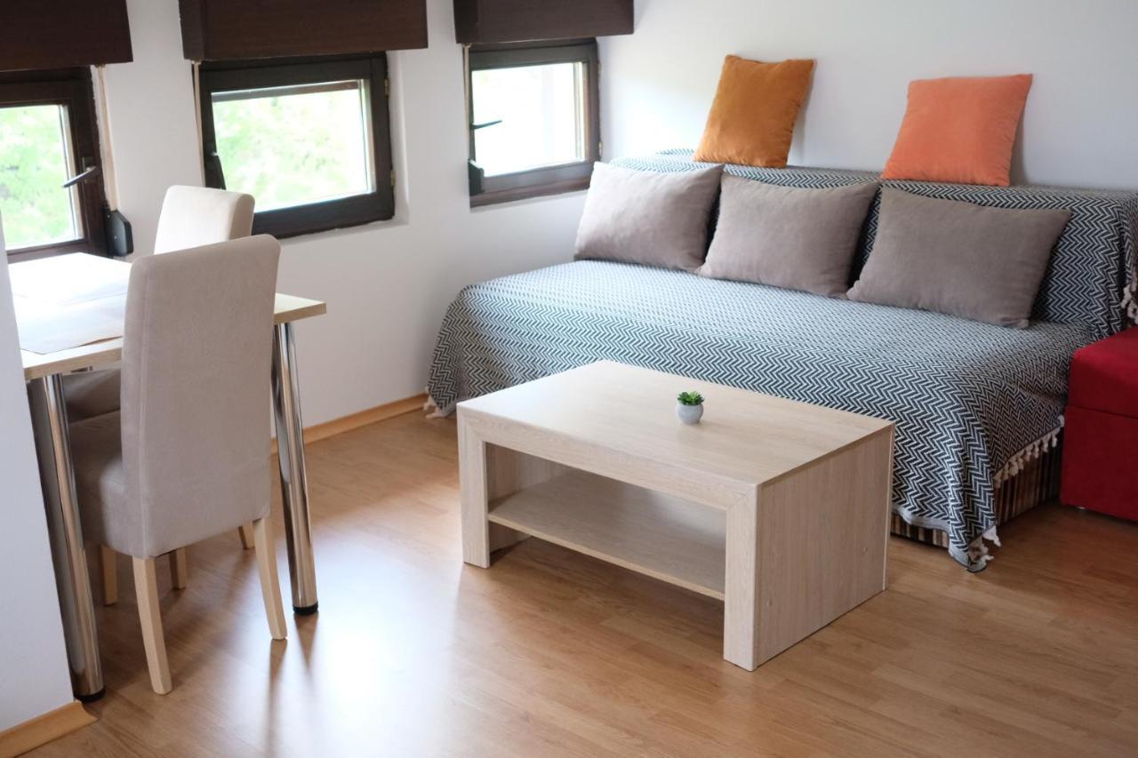 Teo Apartamento Podgorica Exterior foto